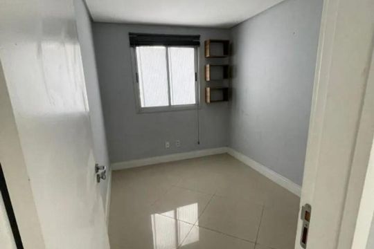 Quarto de apartamento para alugar com 1 quarto, 45m² em Jardim das Margaridas, Salvador