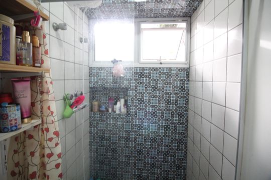 Banheiro 2 de casa à venda com 3 quartos, 200m² em Cidade São Francisco, São Paulo