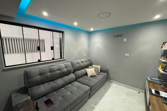 Sala de casa para alugar com 3 quartos, 278m² em Lageado, São Paulo