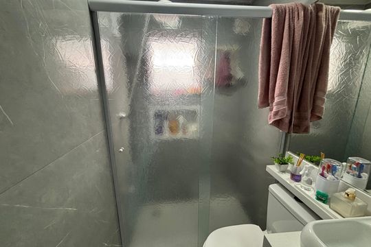 Banheiro social de casa para alugar com 3 quartos, 278m² em Lageado, São Paulo