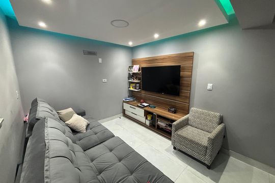 Casa para alugar com 3 quartos, 278m² em Lageado, São Paulo
