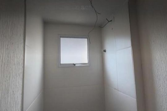 Banheiro de apartamento para alugar com 2 quartos, 50m² em Serra Azul, Belo Horizonte