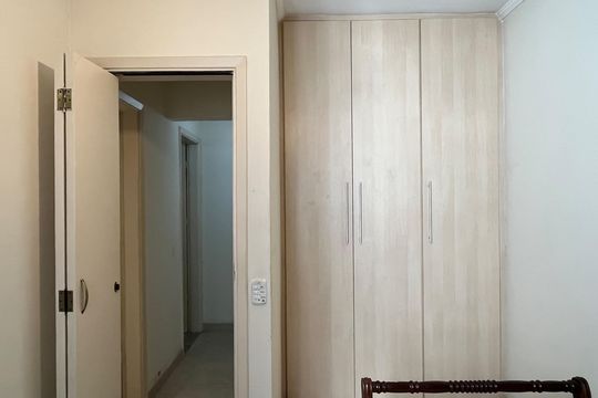Quarto de apartamento para alugar com 2 quartos, 70m² em Aparecida, Santos