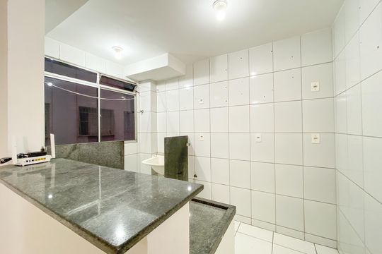 Apartamento à venda com 2 quartos, 48m² em Diamante, Belo Horizonte