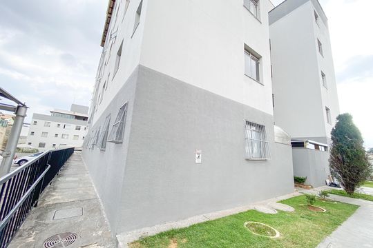 Apartamento à venda com 2 quartos, 48m² em Diamante, Belo Horizonte