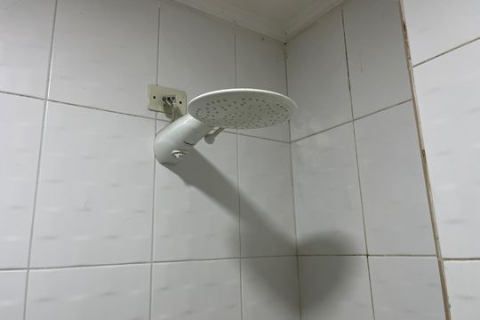 Banheiro Social de apartamento para alugar com 3 quartos, 173m² em Aparecida, Santos