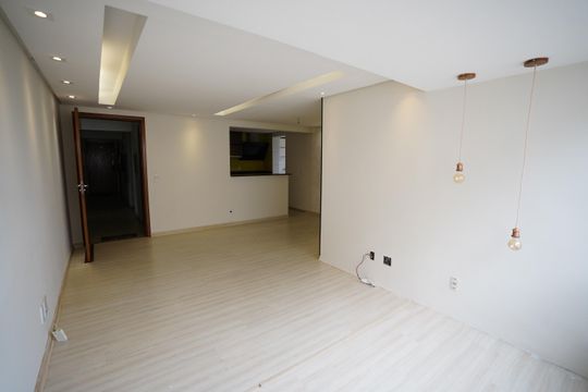 Apartamento para alugar com 3 quartos, 84m² em Setor Faicalville, Goiânia
