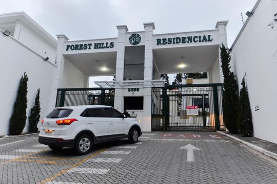 Fachada do condomínio  de casa de condomínio para alugar com 3 quartos, 127m² em Portal dos Gramados, Guarulhos