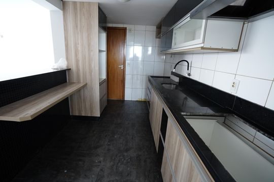 Apartamento à venda com 3 quartos, 84m² em Setor Faicalville, Goiânia