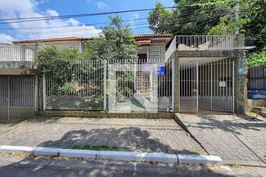 Fachada de casa à venda com 4 quartos, 270m² em Santana, São Paulo
