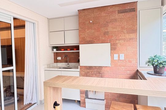 Varanda de apartamento à venda com 2 quartos, 99m² em Bacacheri, Curitiba