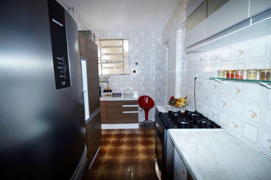 Cozinha de apartamento à venda com 3 quartos, 62m² em Olaria, Rio de Janeiro