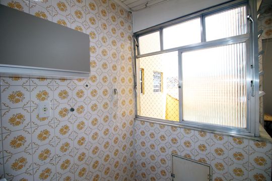 Área de Serviço de apartamento à venda com 3 quartos, 62m² em Olaria, Rio de Janeiro