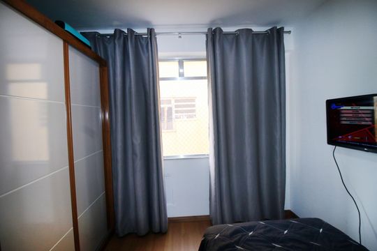 Quarto 2 de apartamento à venda com 3 quartos, 62m² em Olaria, Rio de Janeiro