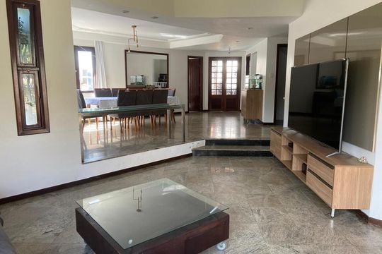 Sala de casa para alugar com 5 quartos, 390m² em Jaguaribe, Salvador