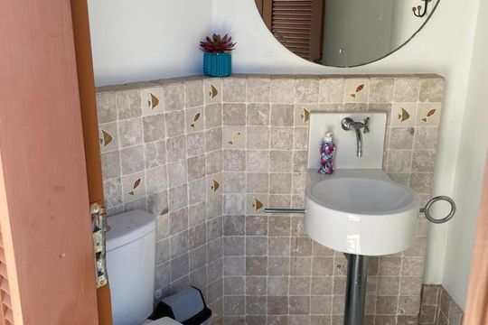 Banheiro de casa para alugar com 5 quartos, 390m² em Jaguaribe, Salvador