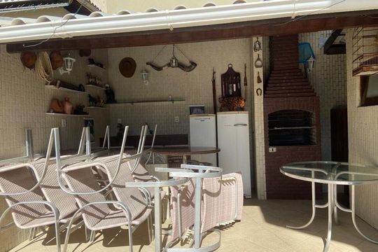 Churrasqueira de casa para alugar com 5 quartos, 390m² em Jaguaribe, Salvador