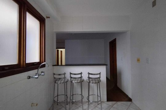 Cozinha de apartamento para alugar com 1 quarto, 45m² em Vila Rosa, Novo Hamburgo