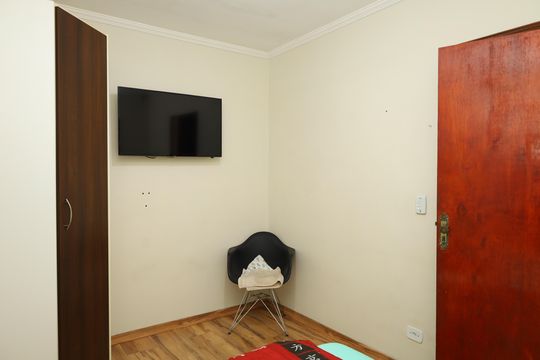 Quarto 2 de casa à venda com 3 quartos, 150m² em Vila Carmosina, São Paulo