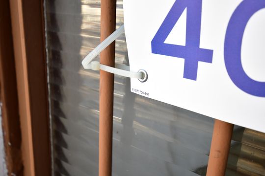 Placa de casa para alugar com 3 quartos, 190m² em Vila Teixeira, Campinas