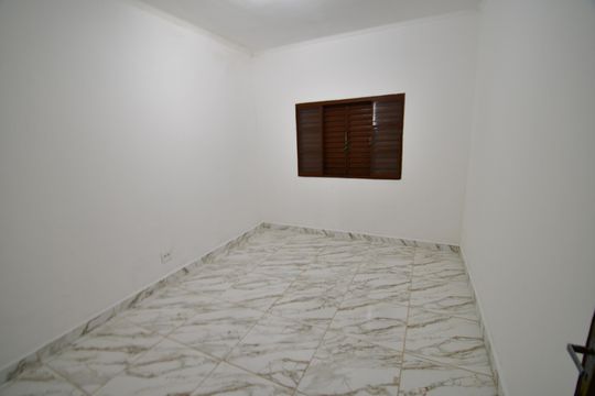 Casa à venda com 3 quartos, 190m² em Vila Teixeira, Campinas
