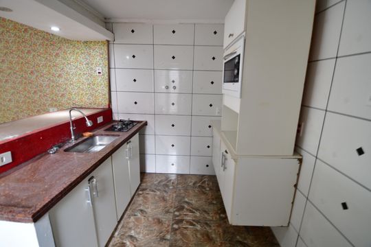 Casa à venda com 3 quartos, 190m² em Vila Teixeira, Campinas