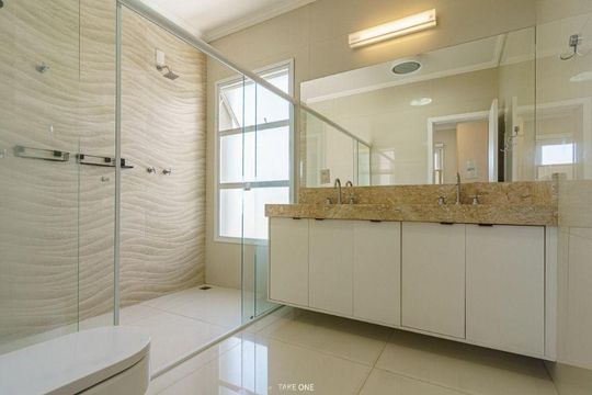 Casa à venda com 3 quartos, 321m² em Colina dos Pinheiros, Valinhos