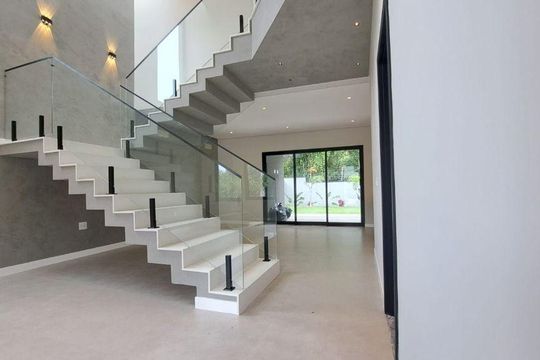 Casa à venda com 3 quartos, 219m² em Vila Pagano, Valinhos