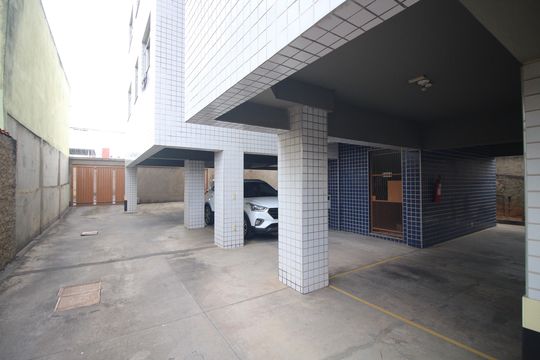 Área comum de apartamento para alugar com 3 quartos, 110m² em Água Branca, Contagem