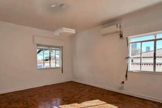 Casa à venda com 4 quartos, 320m² em Sumaré, São Paulo