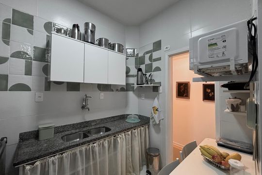 Cozinha/Área de serviço de apartamento para alugar com 2 quartos, 71m² em Copacabana, Rio de Janeiro