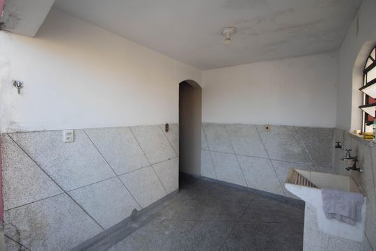 Área de Serviço de casa para alugar com 3 quartos, 200m² em Vila Gustavo, São Paulo