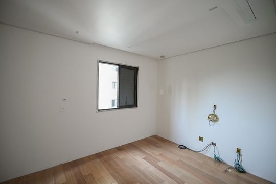 Quarto 1 de apartamento à venda com 3 quartos, 117m² em Chácara Agrindus, Taboão da Serra