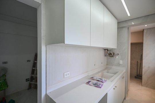 Área de Serviço  de apartamento à venda com 3 quartos, 117m² em Chácara Agrindus, Taboão da Serra