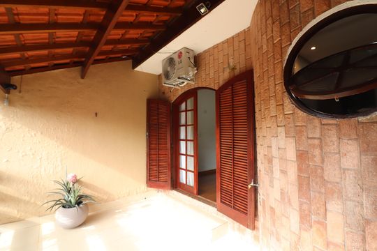 Quarto 3 - Suíte Sacada  de casa à venda com 4 quartos, 450m² em Batistini, São Bernardo do Campo