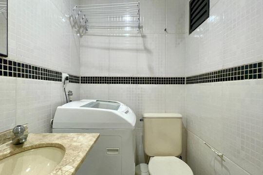 Lavabo de apartamento para alugar com 1 quarto, 45m² em Jardim Paulista, São Paulo