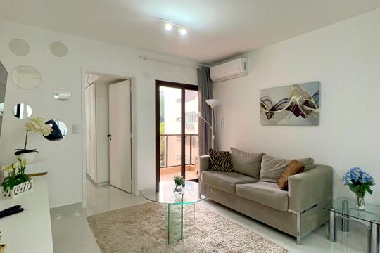 Sala de apartamento para alugar com 1 quarto, 45m² em Jardim Paulista, São Paulo