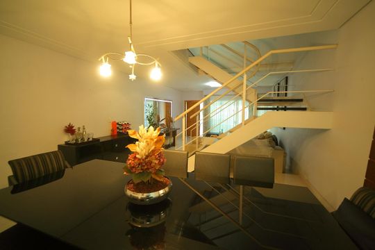 Sala ( Jantar)  de casa para alugar com 4 quartos, 249m² em Centro, São Bernardo do Campo