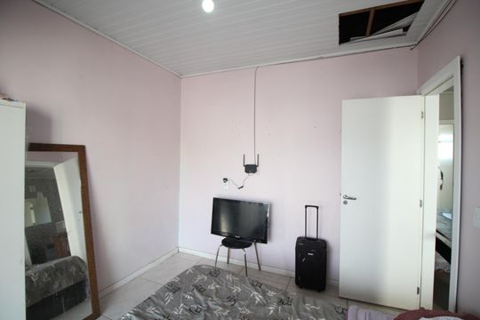 Quarto 1 de casa para alugar com 2 quartos, 126m² em Mário Quintana, Porto Alegre