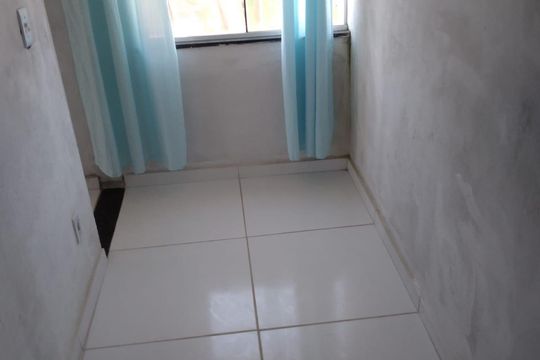 Corredor de apartamento para alugar com 2 quartos, 96m² em tamaios , Cabo Frio