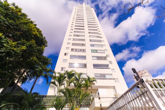 Fachada de apartamento à venda com 3 quartos, 75m² em Vila Bertioga, São Paulo