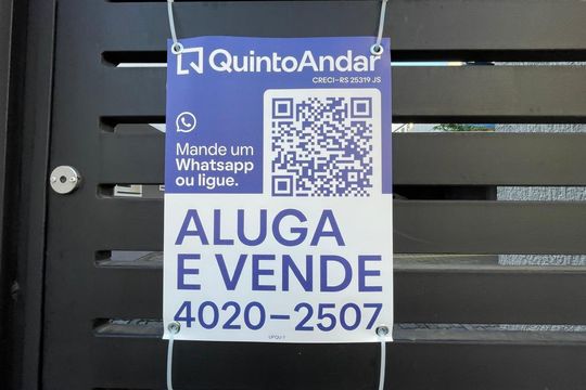 Placa Instalada em 01/06/2026 - Cod.UPQU-7 de casa de condomínio à venda com 2 quartos, 84m² em Industrial, Novo Hamburgo