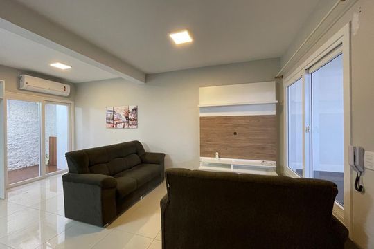 Casa de Condomínio à venda com 2 quartos, 84m² em Industrial, Novo Hamburgo