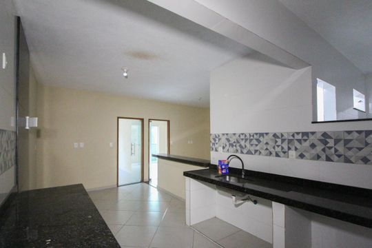 Cozinha e Copa de casa para alugar com 2 quartos, 70m² em Incofindência, Belo Horizonte