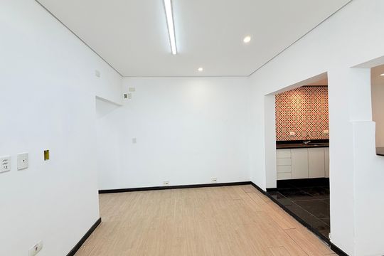 Cozinha de casa para alugar com 2 quartos, 120m² em Cidade Monções, São Paulo