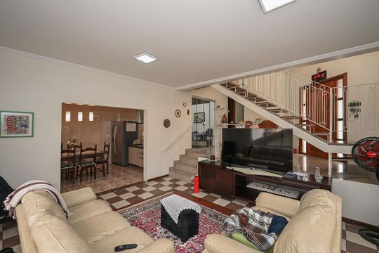 Sala de casa à venda com 3 quartos, 320m² em Parque Monte Alegre, Taboão da Serra