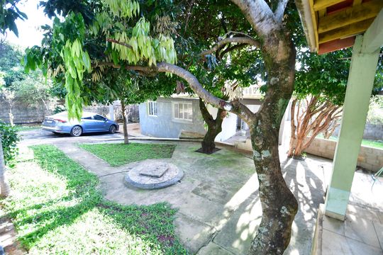 Jardim de casa à venda com 2 quartos, 150m² em Parque Luciamar, Campinas