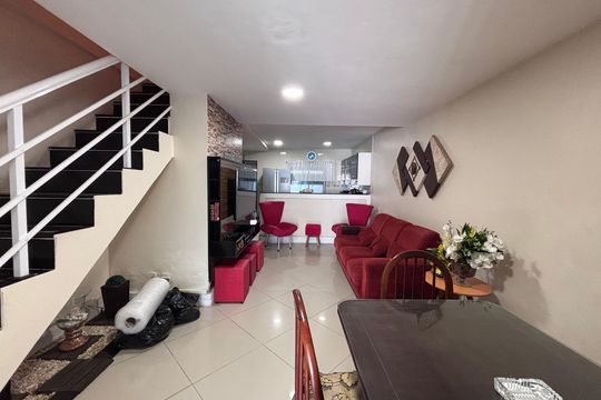 Casa de Condomínio à venda com 3 quartos, 135m² em Recreio dos Bandeirantes, Rio de Janeiro