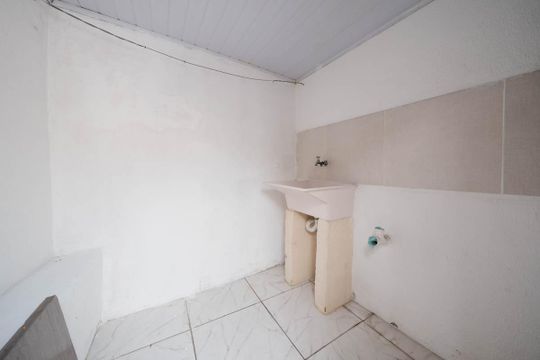 Área externa de casa para alugar com 2 quartos, 70m² em Jardim Jaú (zona Leste), São Paulo