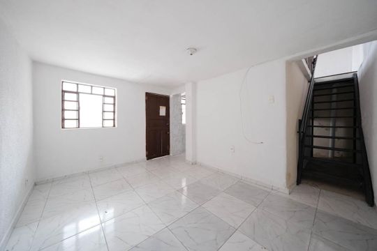 Sala de casa para alugar com 2 quartos, 70m² em Jardim Jaú (zona Leste), São Paulo
